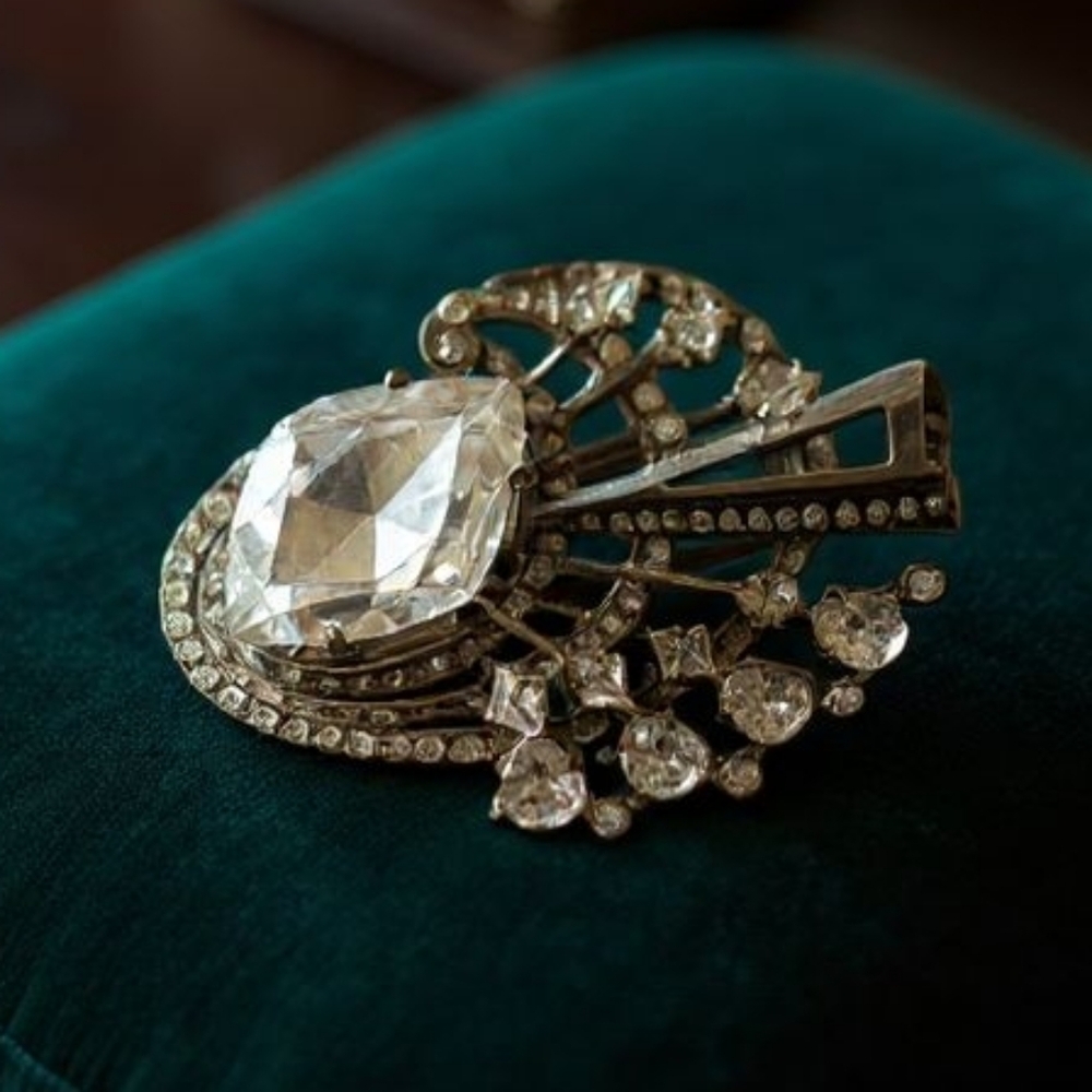 Vintage Eisenberg Sterling Silver Clear Rhinestone Fur‎ Clip Signed  Art Deco